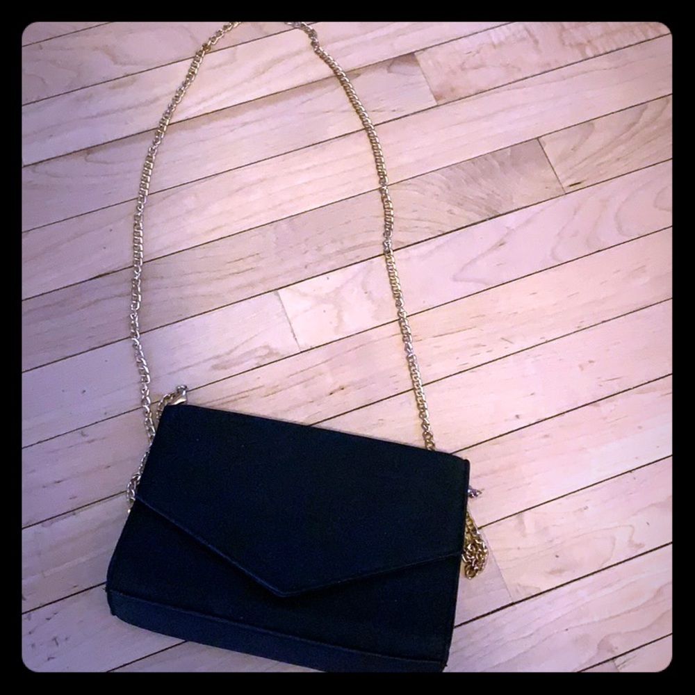 Black purse with chain strap